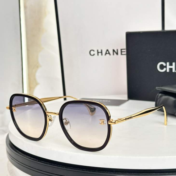 Picture of Chanel Sunglasses _SKUfw77318630fw
